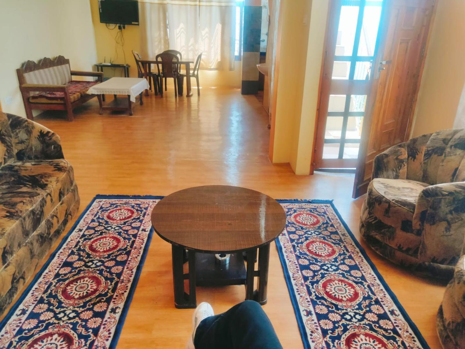 Thakur Apartment Shimla Exteriör bild