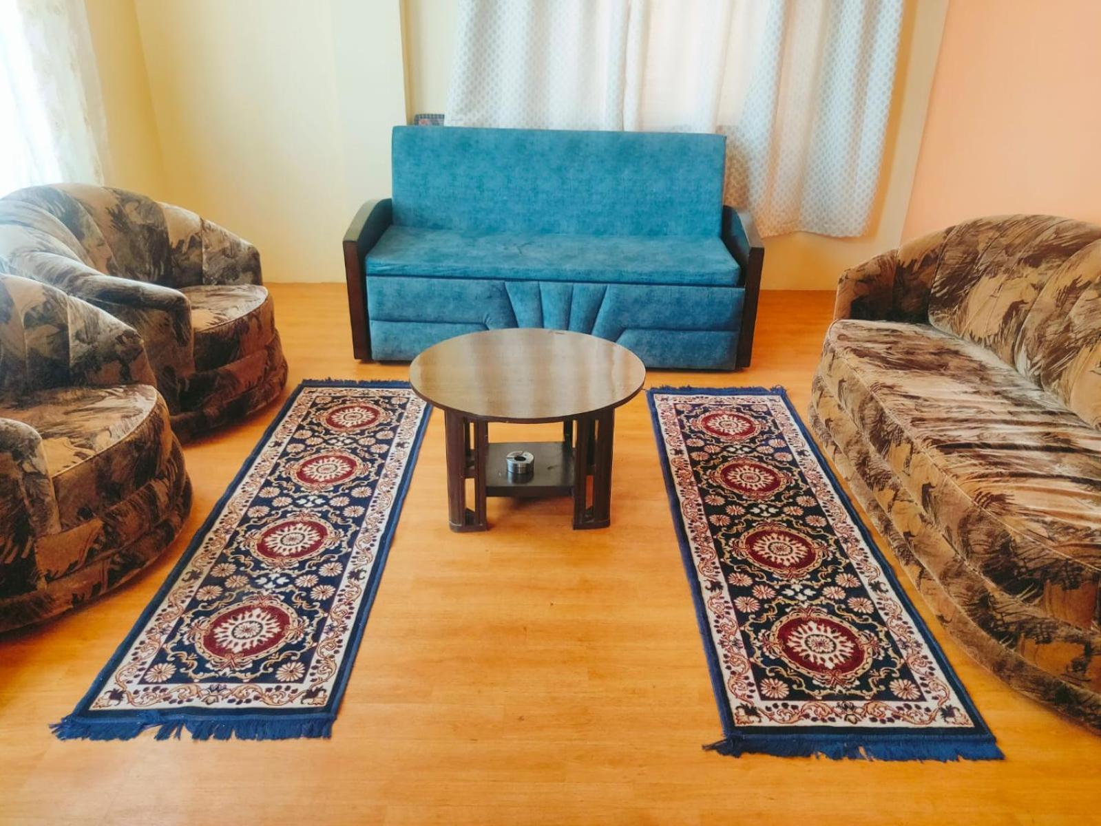 Thakur Apartment Shimla Exteriör bild